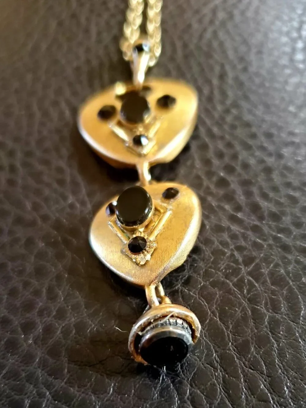 Brushed Gold Black Rhinestone Long Dangle Pendant Dressy Necklace Vintage 20